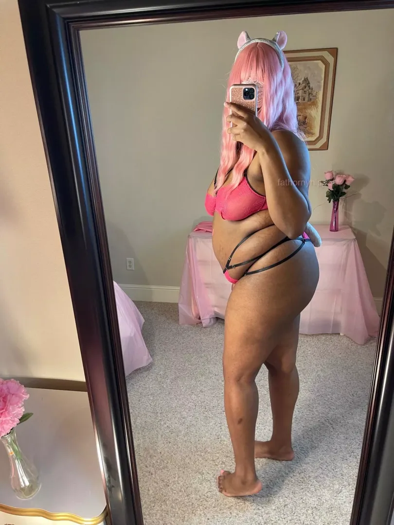 Really horny! posted by fathornyhippo