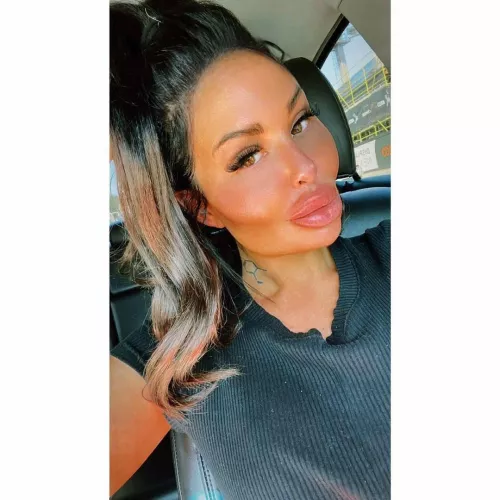 Rebekah by gosterime