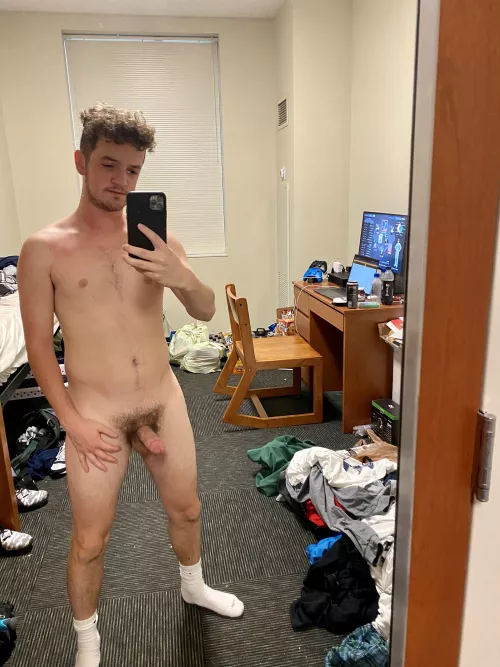 Recently came out as Bi and I’m more confident than ever 😮‍💨🔥 by Lower_Monitor_7137