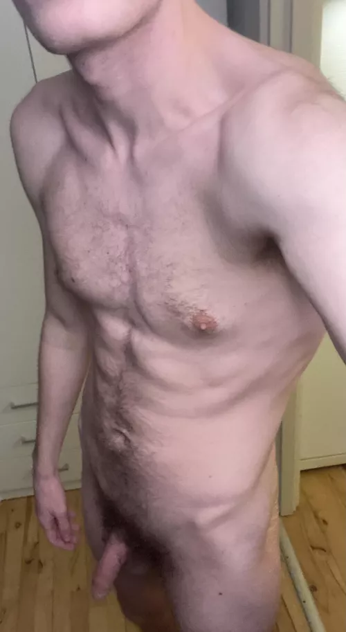 Recently turned 18 by postmynudesandshowme