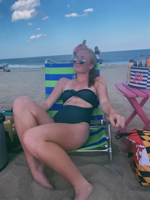 Red by Rhabarbarabara