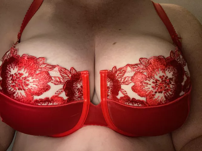 Red balcony working well by napoleond74