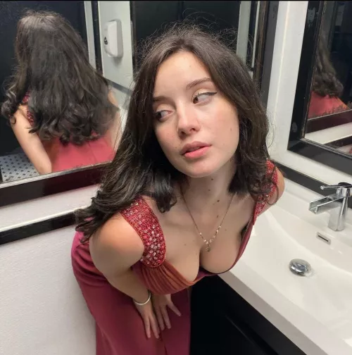 Red dress IRTR by haloman3655