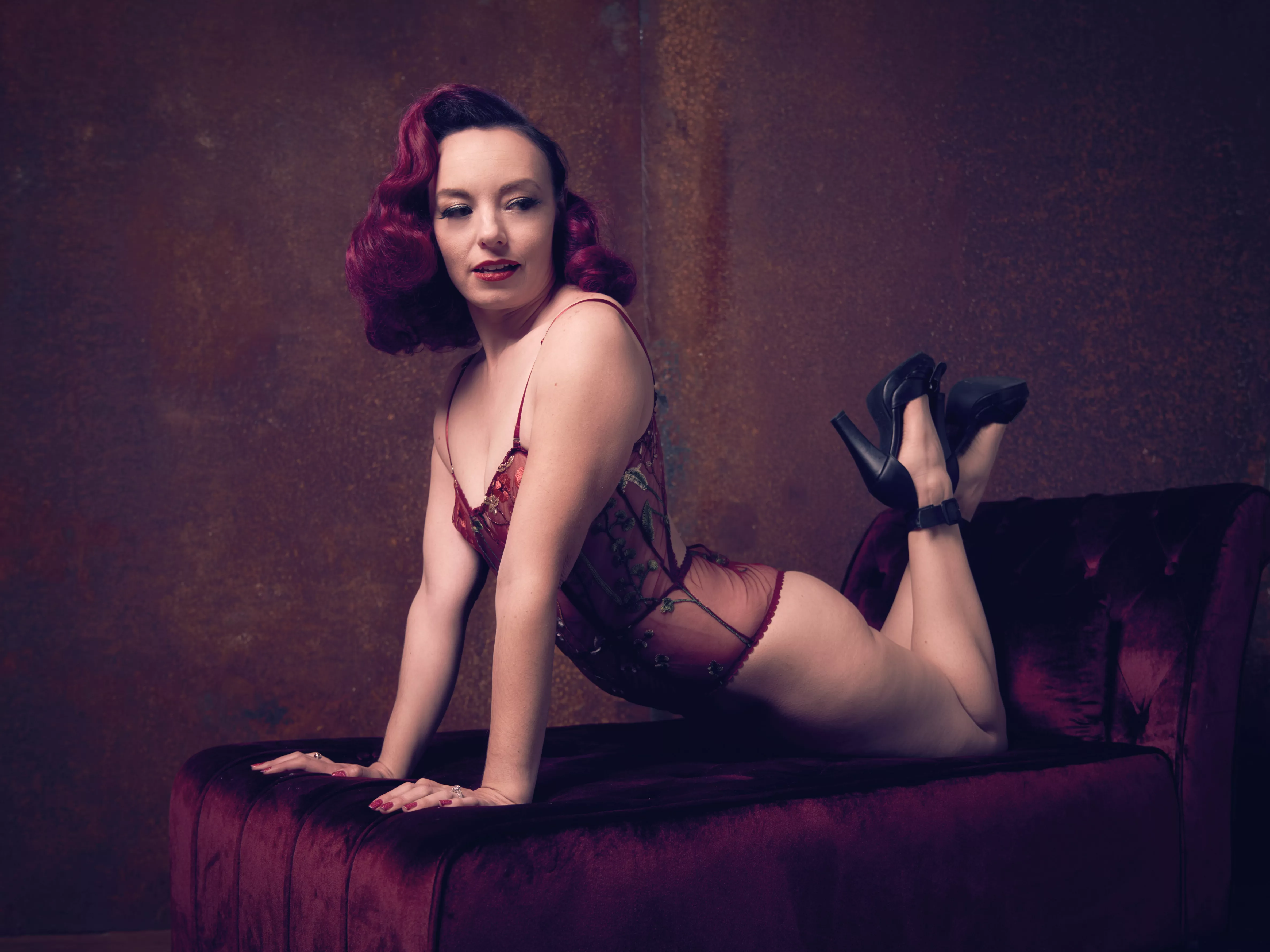 Red Lace 2 posted by CardWhite