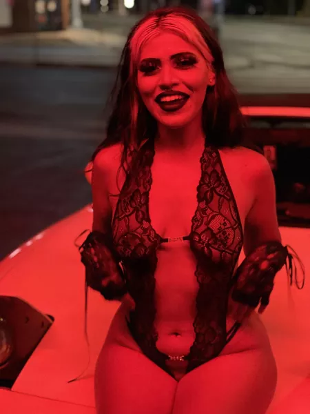 Red light vibes by EmilyDoom_