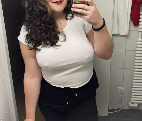 Red lipstick and a white t-shirt is my favorite combo right now! by BlowjobQueen23