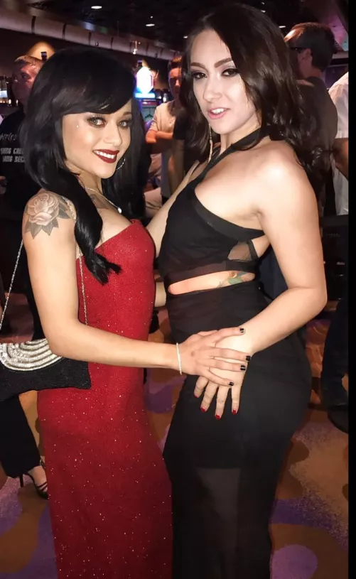 Red or black by Chaturbater1