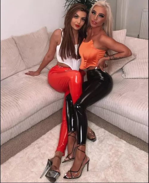 Red or Black by OberstBahn