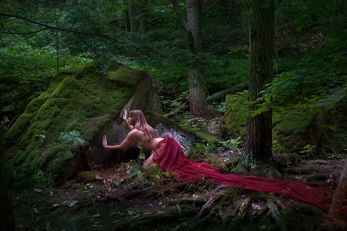 Red Silk posted by fill_it_with_cream