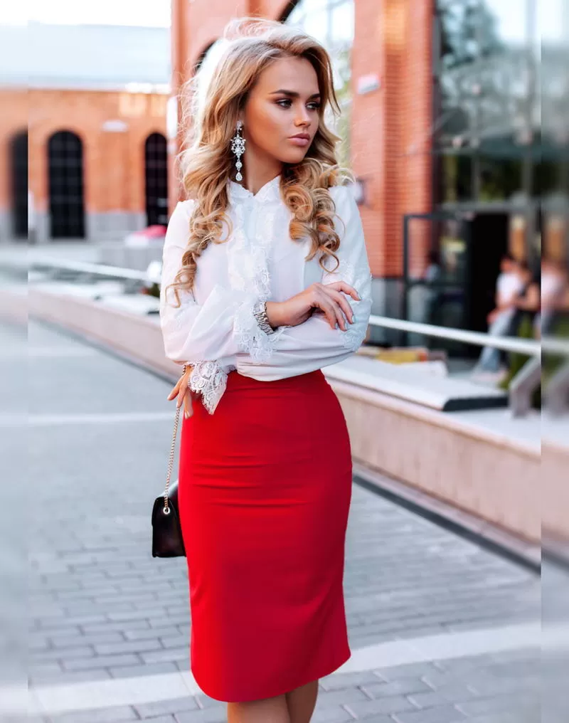 Red Skirt. posted by qtpaiii