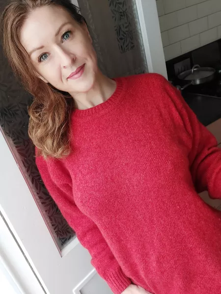 Red sweater for a cool morning by odintsova1
