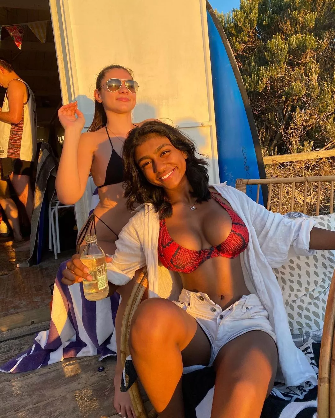 Red top posted by firehippo123