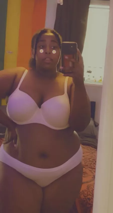 Reddit how do I look I’m 19 btw🖤 by ohkylaoh