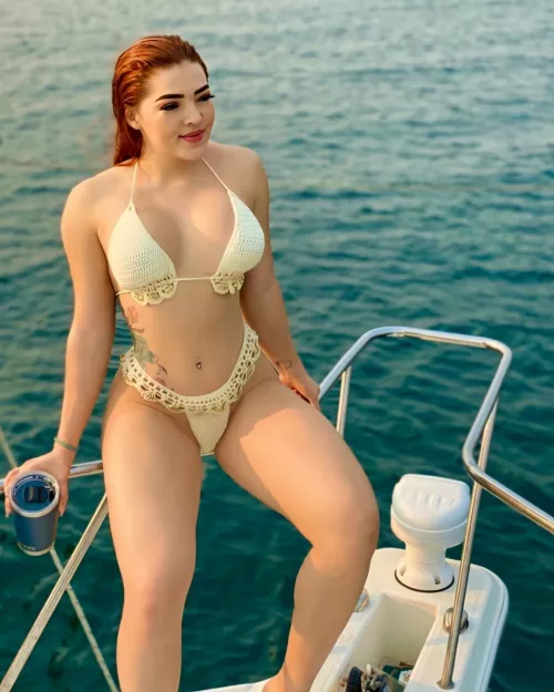 Redhead??? by idiotponcho