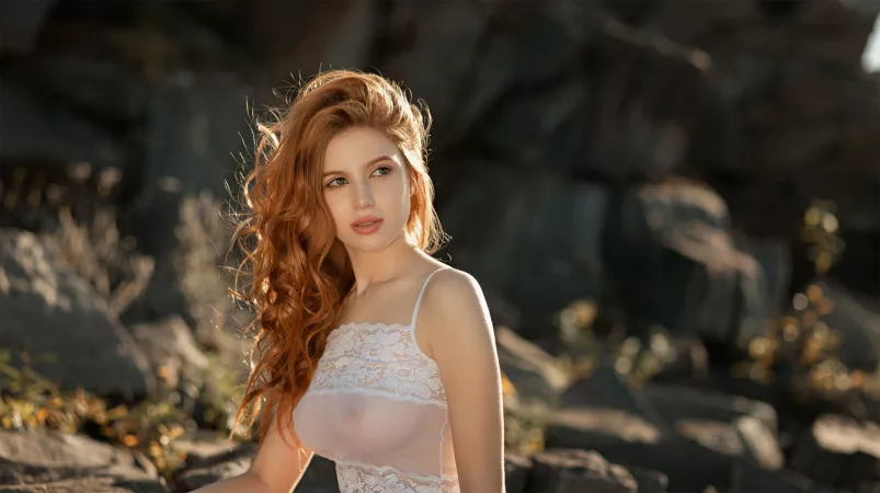 Redhead in white by scoronam