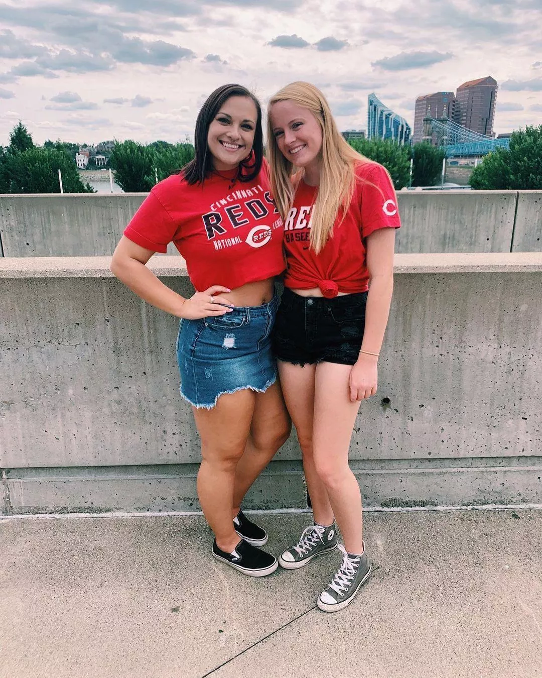 Reds posted by Chaturbater1