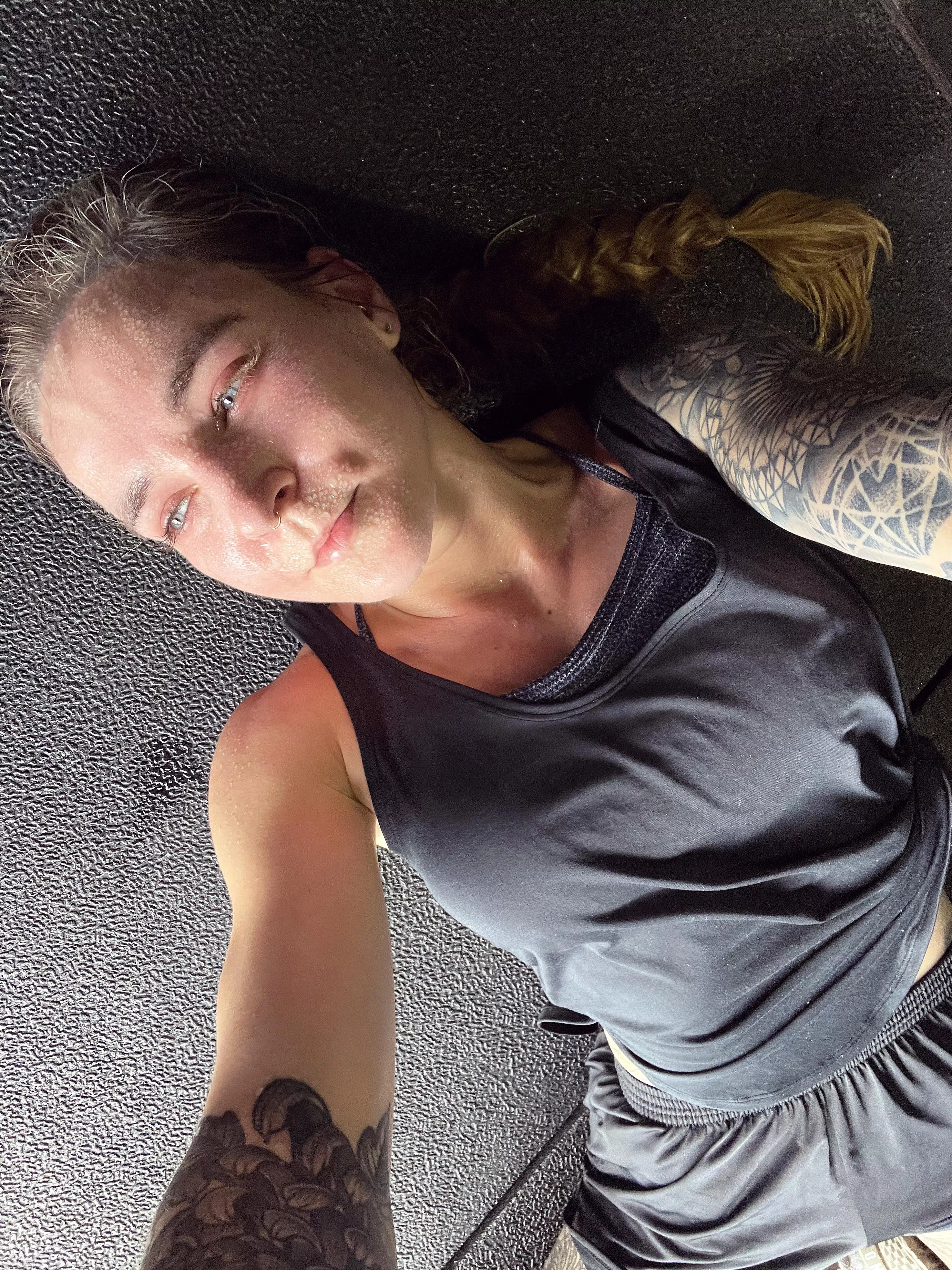 Reflect in your pool posted by cc-amor