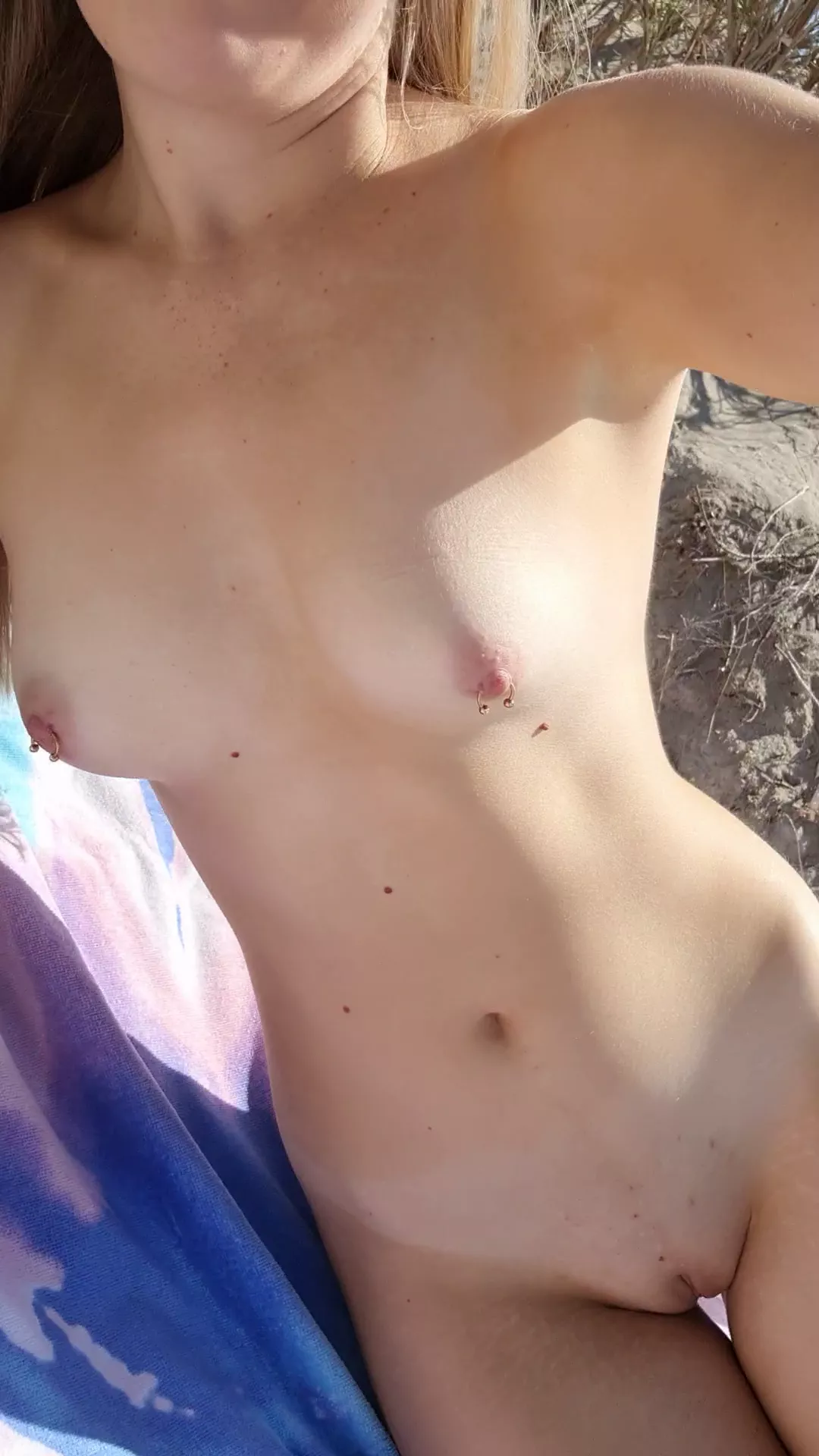 Relaxing at the beach posted by Jade_am