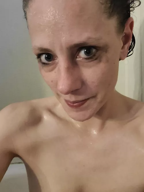 Relaxing this evening by 86bethanyh