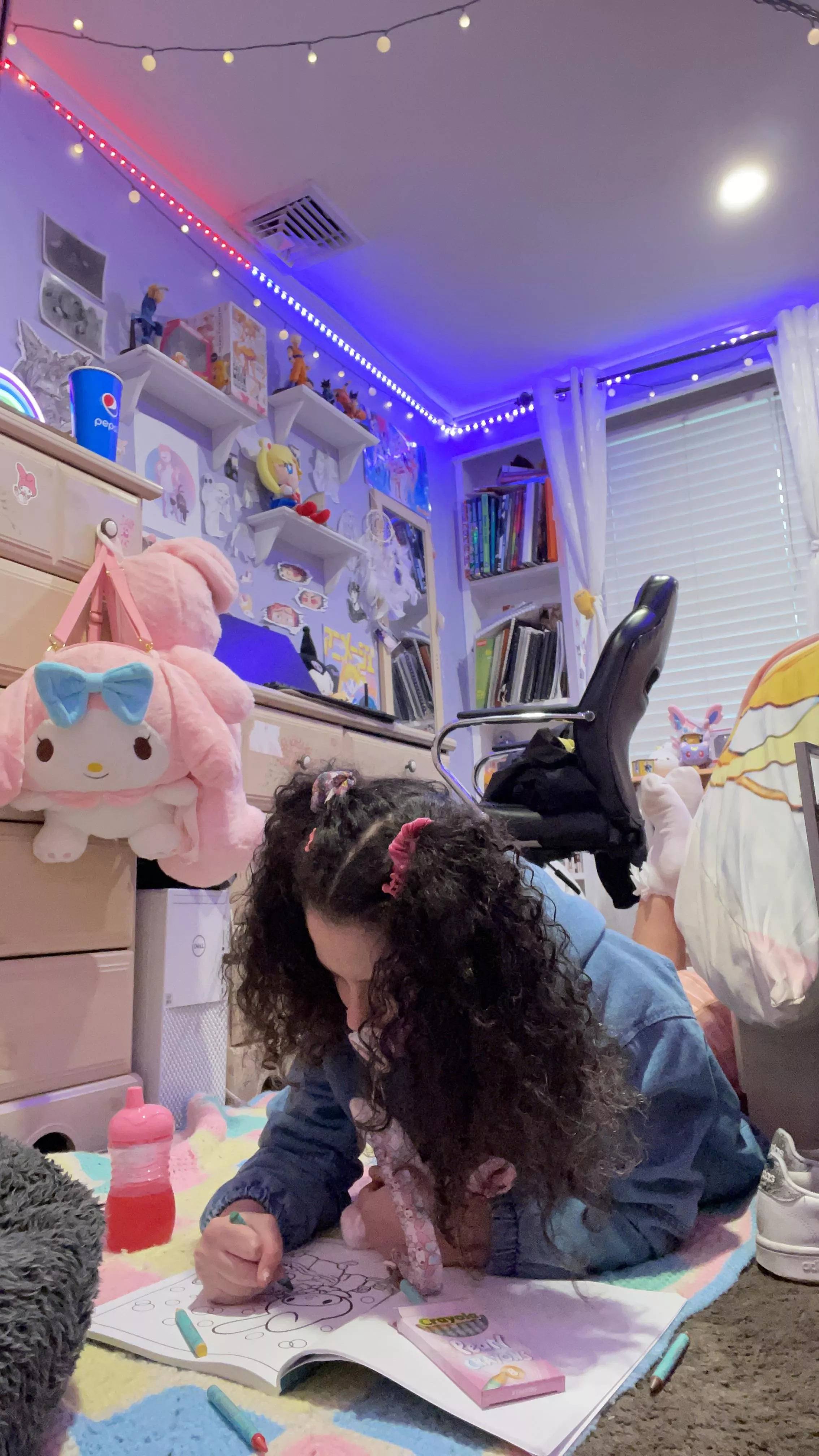 relaxing time 🍼 posted by annoixa