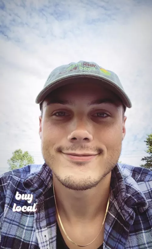 Remember to buy local from your farmers! by BoyVenusK