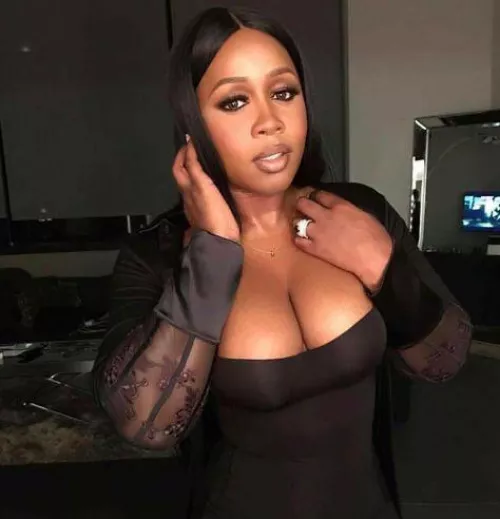 Remy Ma’s Huge Tits by TrannyHunterWorld