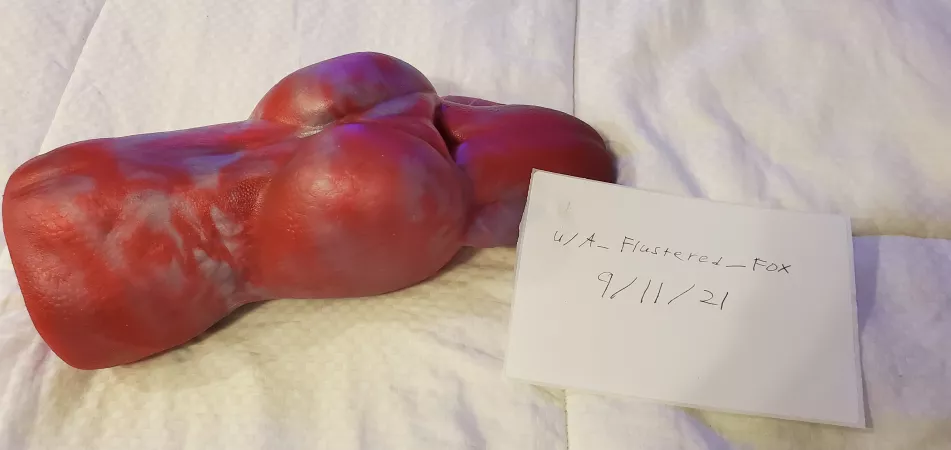 [Repost for Error] [USA] WTS Rogue Nix $90 (Shipping Included in Price) by A_Flustered_Fox