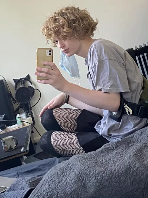 Repost: New Years resolution to tickle at least 50 people with my hair by ATownCallledSydney