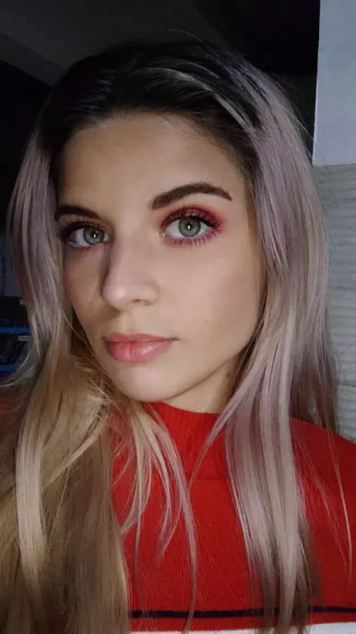 resisting my beauty is impossible, my eyes are hypnotizing and my control over you is addictive 🔥 be obedient and kneel before me🔥 [Domme] by ImcelesteHot