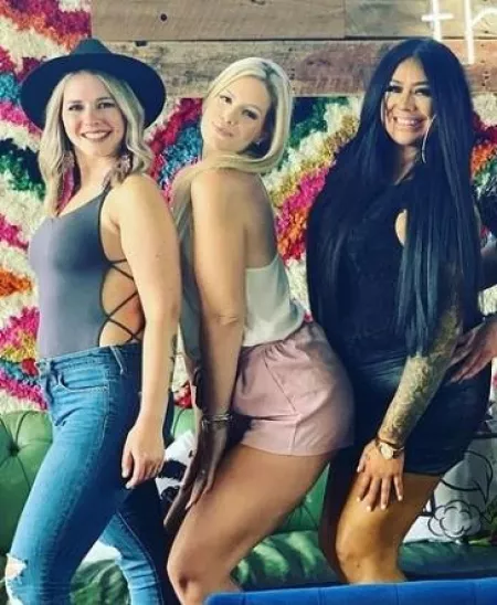 Restaurant fun by TigerUppercut08