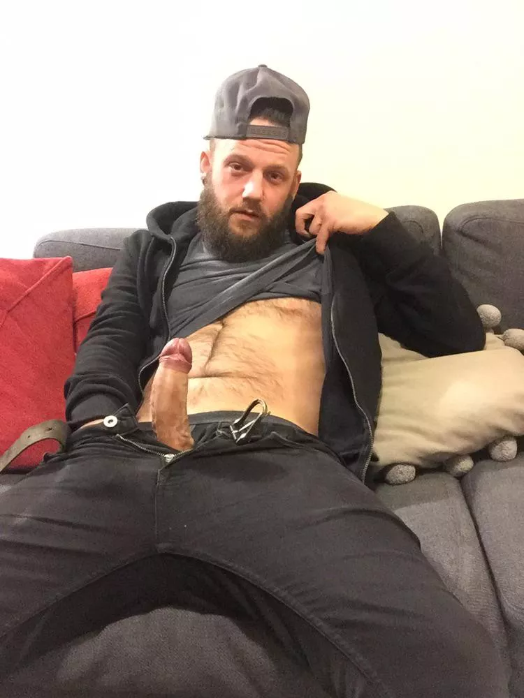 Revealing the hairy chest 😈 posted by iamdavid26