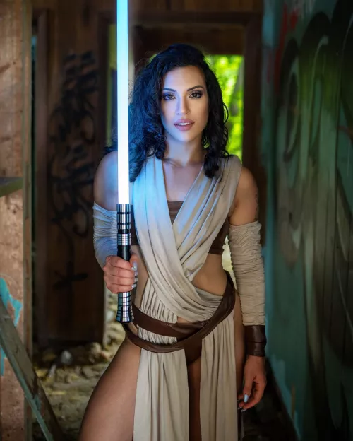 Rey [Star Wars] by thedrgoddess by ifindcosplay