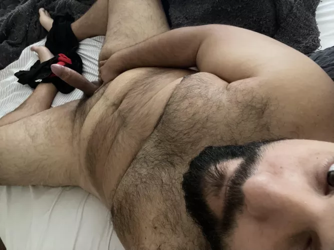 Ride my face then my dick 😈 I’d love to eat some pussy right now. by Dreamer__14