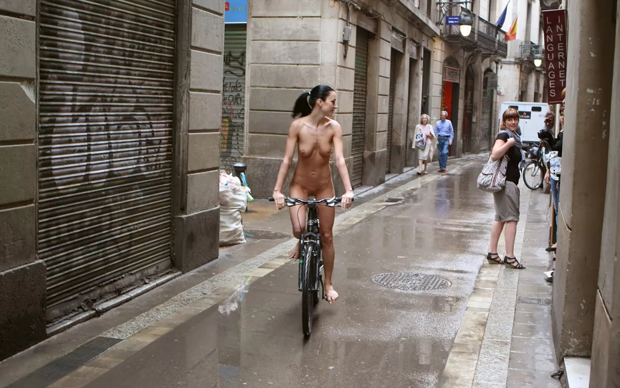 Riding wet posted by bubblr