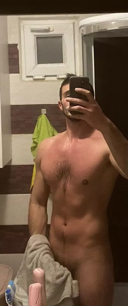 Right after fresh shower by Brstkerkek