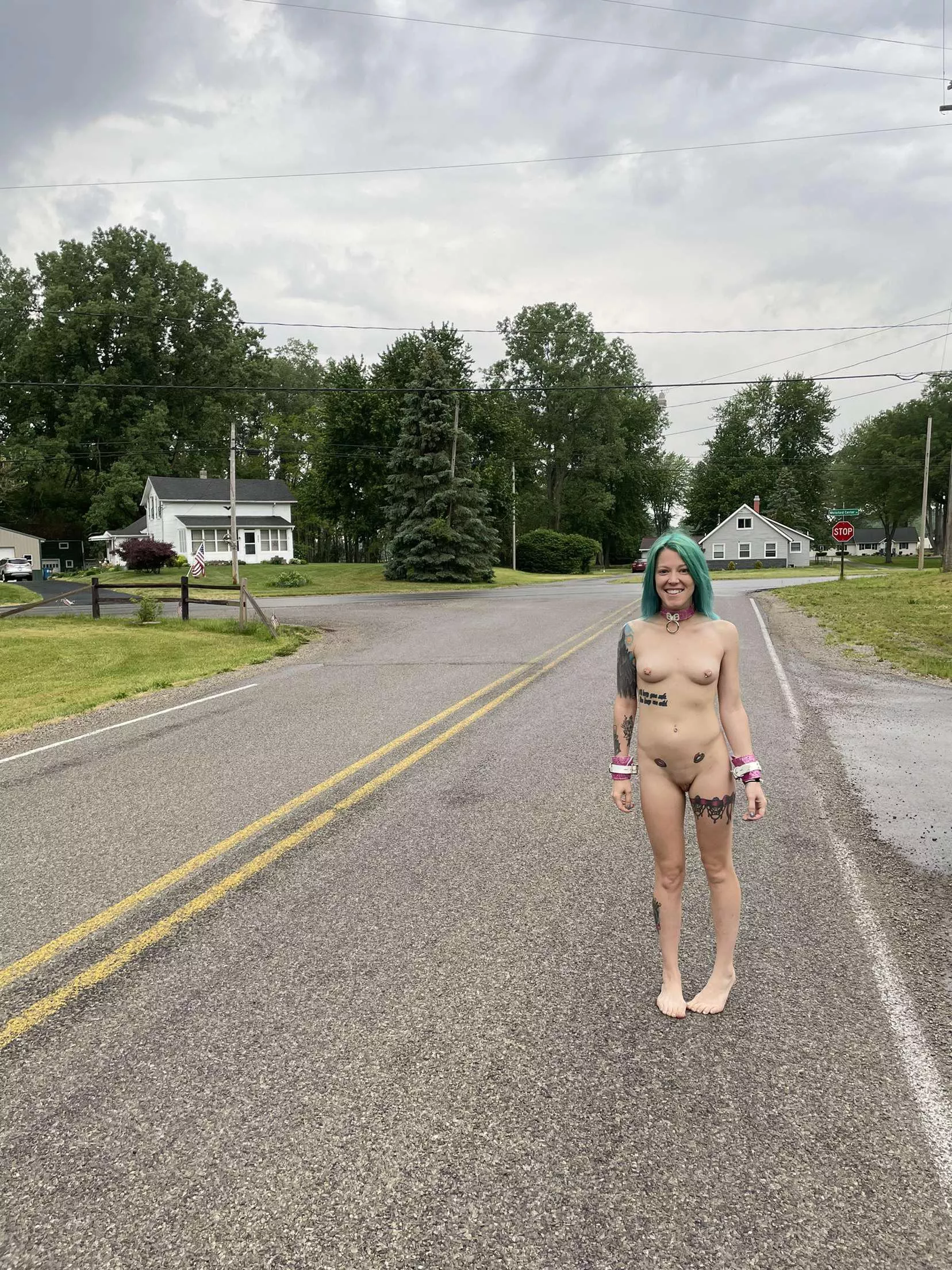 Right before a lady came out VERY mad 😅😅 posted by lilglitterbitch