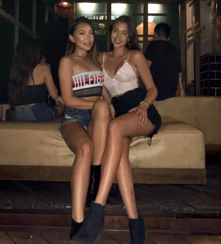 Right is hot by WetAzzPuzzy