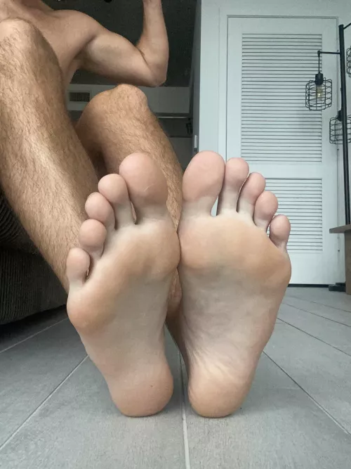 Right where you belong 😏 by sendifuragoodboy