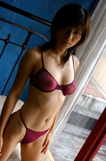 Rin Suzuka by paredocks