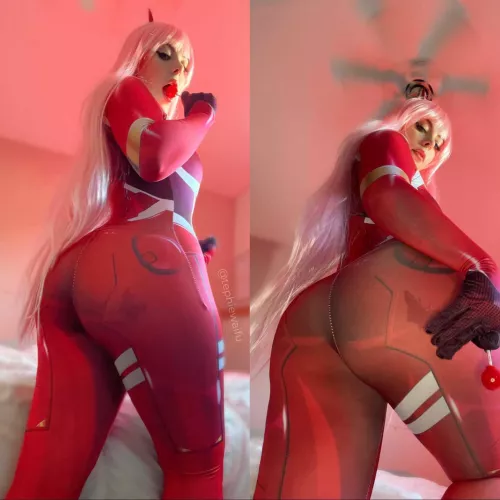 Rip here to enjoy your next meal. Zero Two cosplay by TephieWaifu by TheCoswatcher