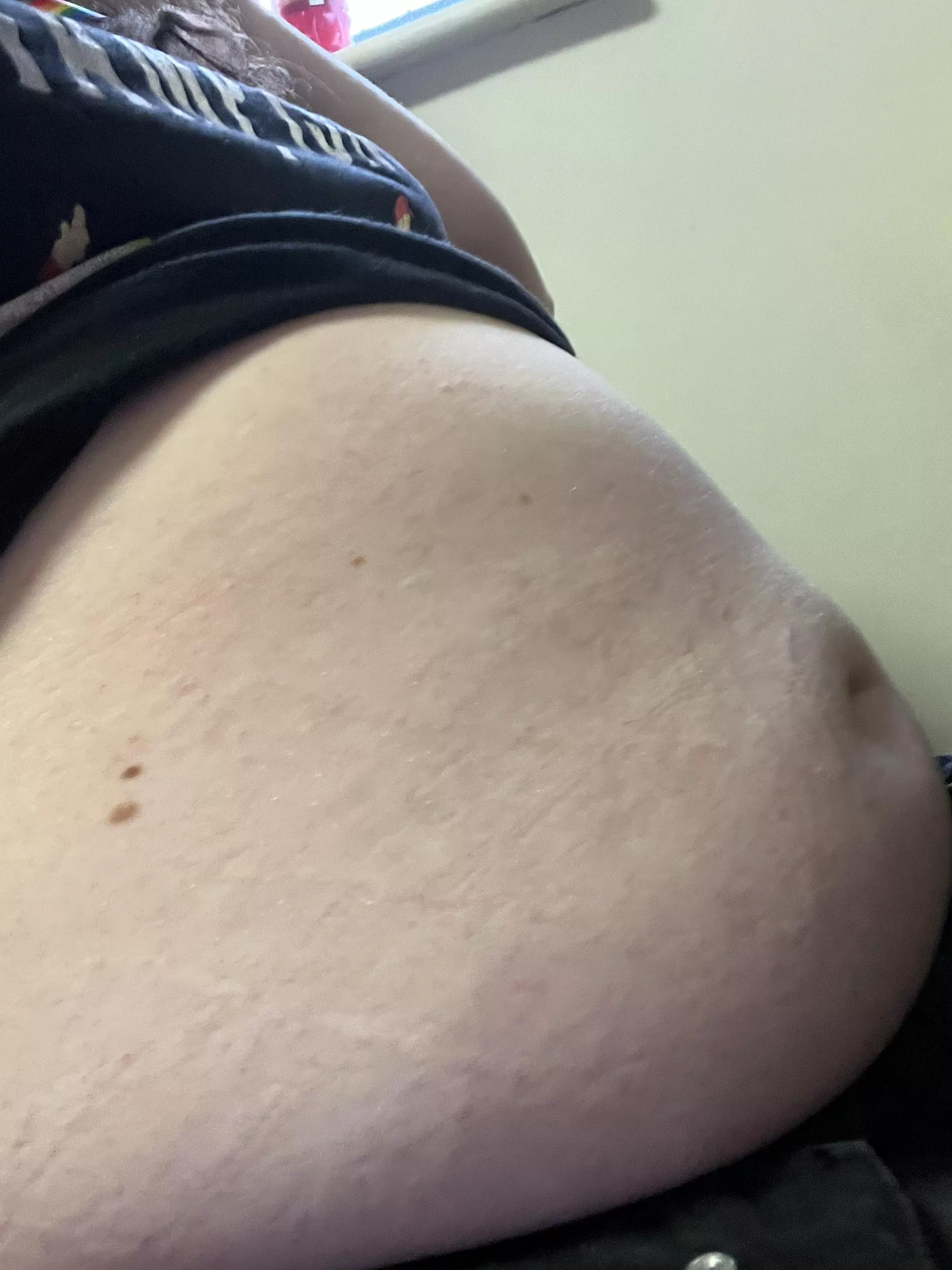 RIP to my latest pair of jeans 😳 posted by ChubbyXCX