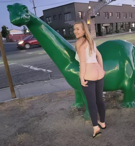 Roadside flashing Mama 😉 [F47] by Crystal_Sunshine_