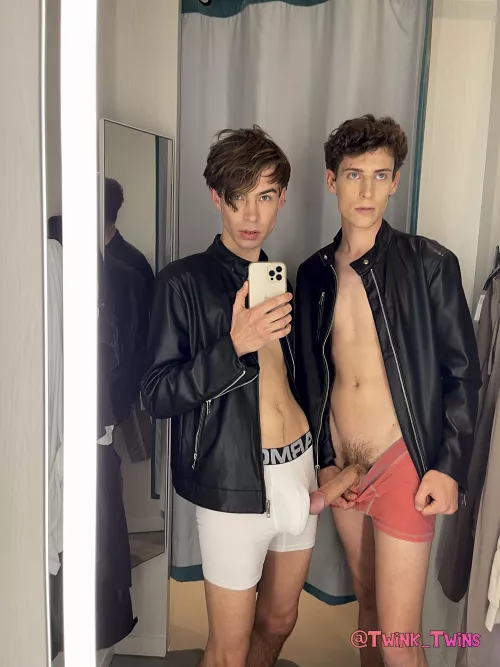 Rocked and ready for tonight 💦 by Twink_Twins