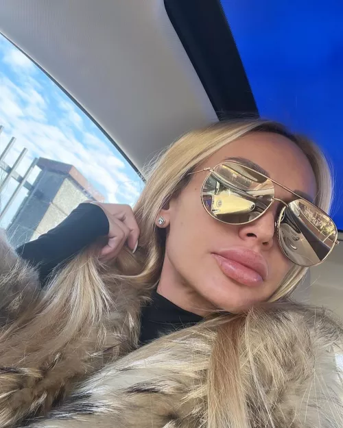 Rocsana by Marathon1981