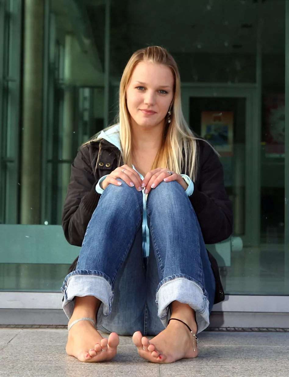 Rolled-up Jeans posted by trashableaccount1