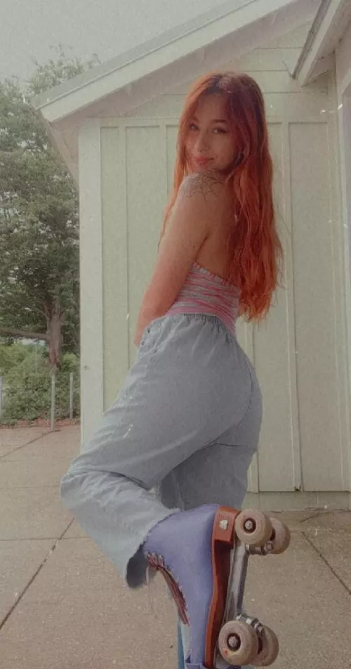 Rollerskates are my specialty by vegantarantulalady