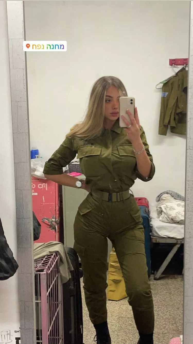 Rony G posted by stormmodee