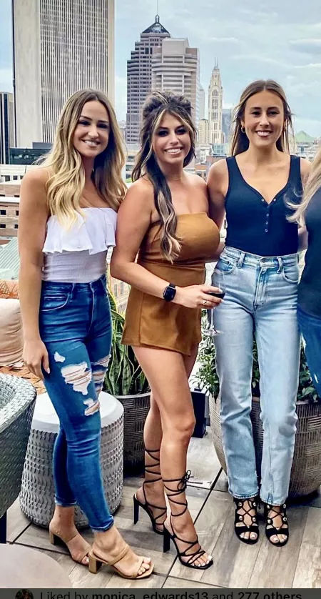 Rooftop (FMK) by Shortbuttskinny