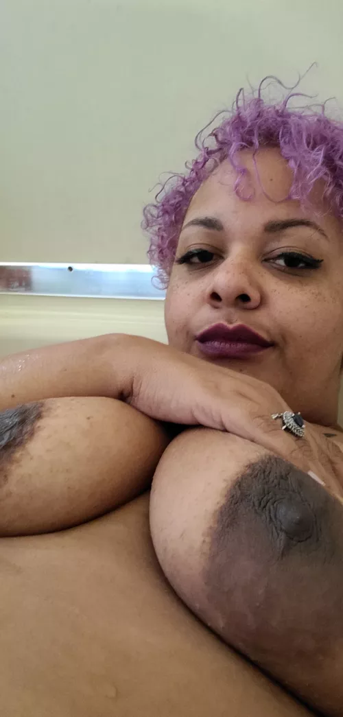 Room for alt black girls in here? by cleanhumanbean