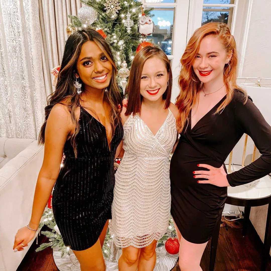 roommates posted by kenorama